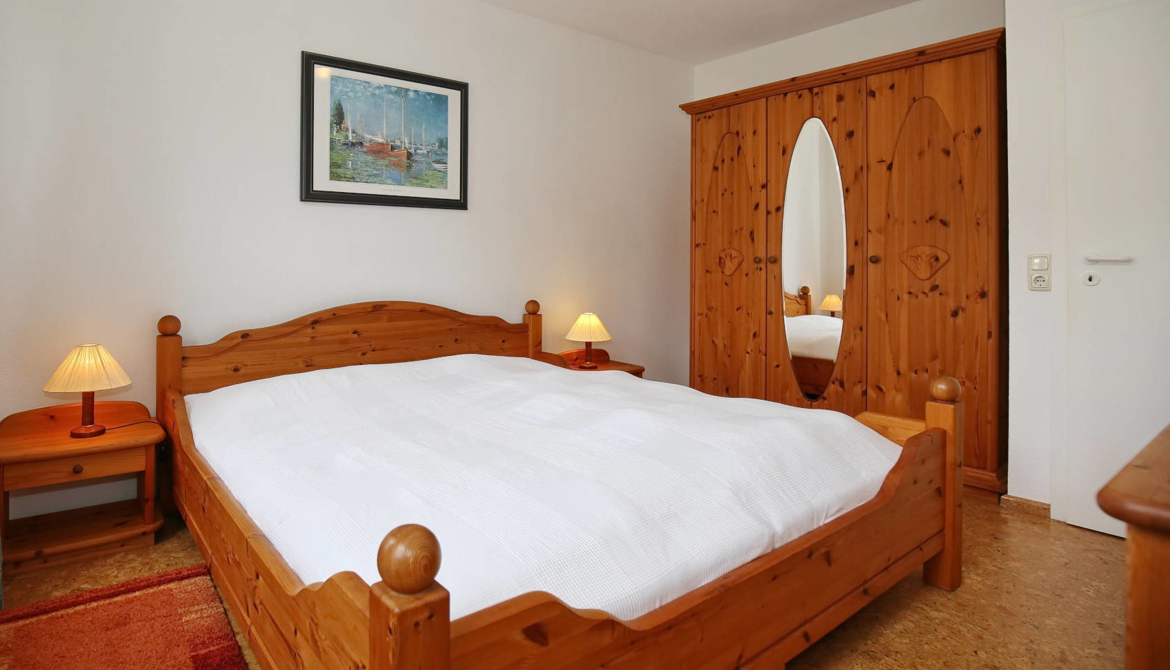 Großes Schlafzimmer
